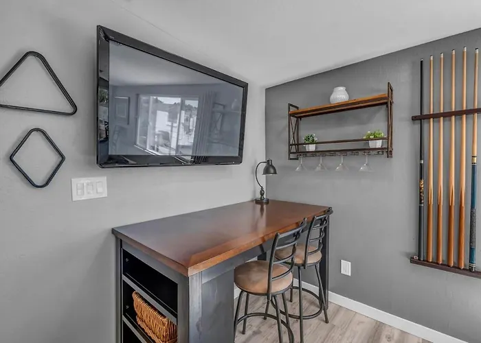Mins To Phx, Asu, Banner & Desert Arena Holiday home Tempe